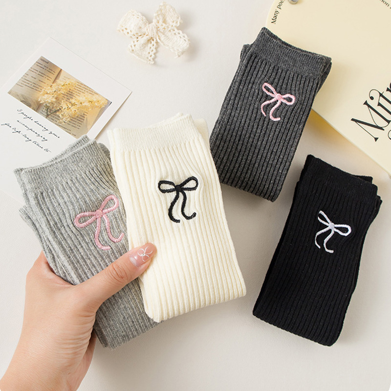 Długie skarpetki do kolan dla  – Baby Sock Oximeter recenzja i cena